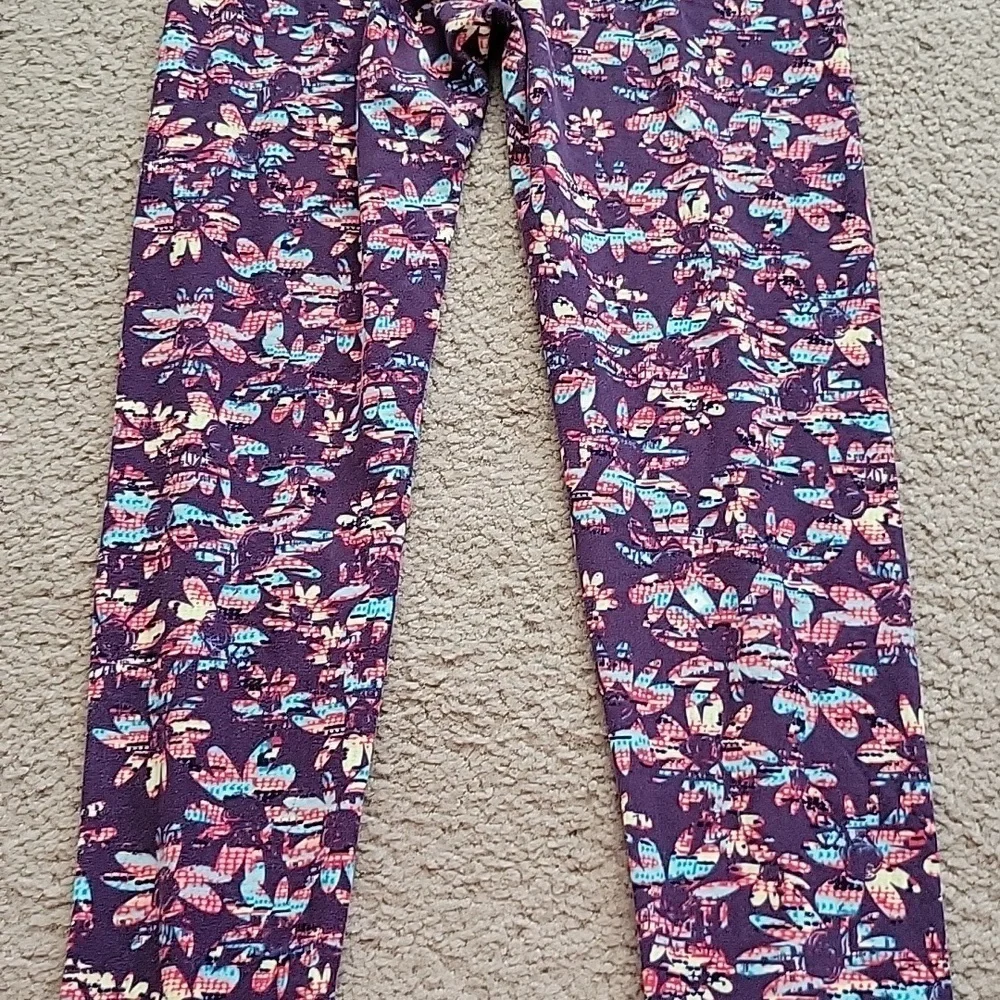 LuLaRoe Tween Leggings